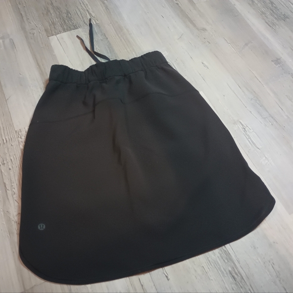 Lululemon Skirt - Picture 3 of 6